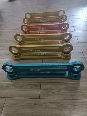 Yellow Excavator Track Link 3-Piece Forged Heat Treated Smooth