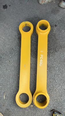 Yellow Excavator Track Link 3-Piece Forged Heat Treated Smooth