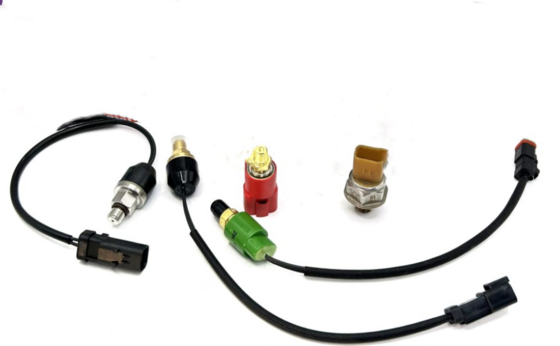 Applicable to Komatsu excavator PC200-7 pressure switch, distribution valve idle speed sensor -206066113020PS579-21