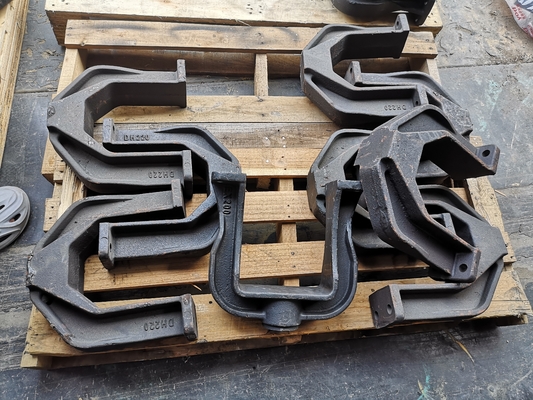 DH220 excavator U-shaped frame/tension cylinder spring assembly base，All models of excavators are available.