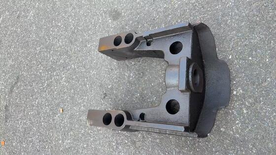 Precision Welding Bulldozer U-Frame for D6 Series (D6C/D6D/D6E),Universal Heavy-Duty Construction Stable and Durable Accessories Thickened Steel Plate Bulldozer U-Frame for D6D-D6C-D6E, Specialized En